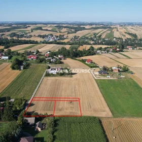 Działka 1400 m2 - Lesieniec