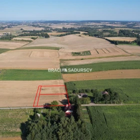 Działka 1400 m2 - Lesieniec