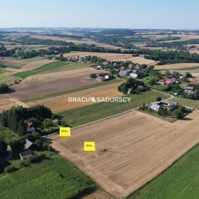 Działka 1400 m2 - Lesieniec