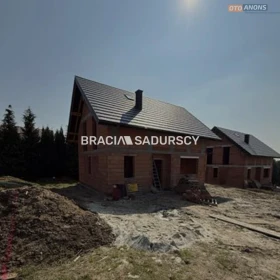 Dom w zielonej okolicy pod Krakowem 