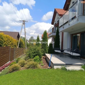 Bliźniak w Sidzinie/ładny ogródek/garaż/do wejscia