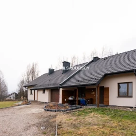 Głogoczów, pięknie położone nieruchomości, 2 domy