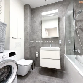 Apartament z klimatyzacją i 2 balkonami - od zaraz