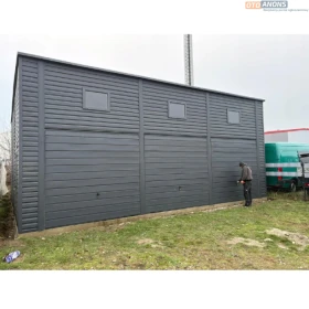 Garaż blaszany 10x7 - Brama 2.50