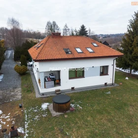 Krzyszkowice dom 260 m2 działka 18 arów