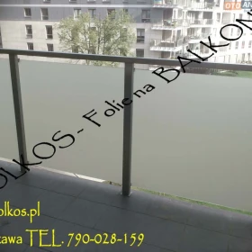 Czym zasłonić szklany balkon? Okleiny balkonowe Warszawa - Folie z usługą montażu - Folie matowe prywatyzujące Warszawa 