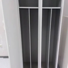 Sprzedam Okazyjnie Szafa Ubraniowa 2 Osobowa Metalowa BHP