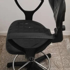 Polecam Duński Profesjonalny Obrotowy Fotel Ergonomiczny