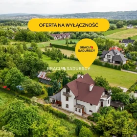 Dom z atrakcyjną działką, Karniowice 
