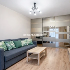 2 pok. +kuchnia, 51m2, Płaszów, Bagry, ogródek 