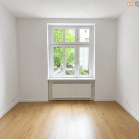 Reprezentacyjny apartament w zabytkowej kamienicy 