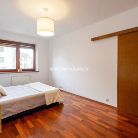 Mieszkanie 3 pokoje79,8 m2 - Kraków