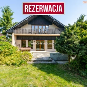 Dom wolostojący w Centrum Skawiny