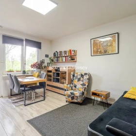 2 pokoje | 51,32 m² | duży balkon | os. Handlowe |
