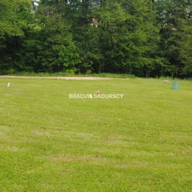  Gospodarstwo około 2 ha w Łazanach gm.Biskupice