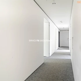 lokal handlowo-usługowy lub biurowy 100m2 Olsza