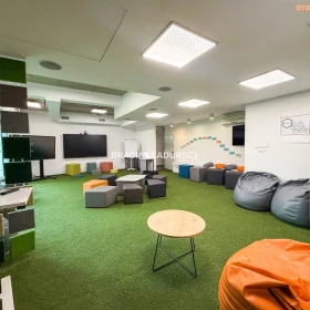 Lokal usługowo-biurowy, 170 m², Zabłocie, parter