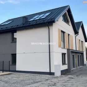 Nowoczesne 93 m² z ogródkiem | Granica Krakowa