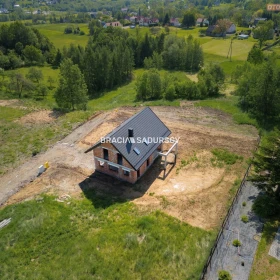 Dom jednorodzinny 143m2 |10ar |