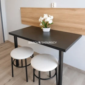 2 pokoje, balkon, miejsce postojowe, piwnica