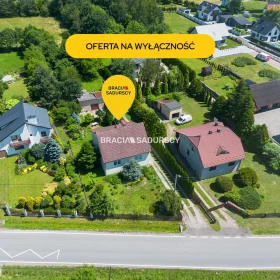 Dom z dużą działką budowlaną. Rzozów 87 arów.