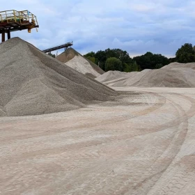 Piasek - naturalny materiał gruboziarnisty