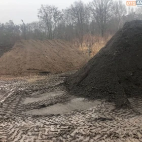 Czarnoziem przesiany, ziemia ogrodowa luzem, substrat, ziemia pod traw