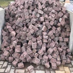Kostka czerwona Vanga, Kostka granitowa czerwona 7/9 - 4/6