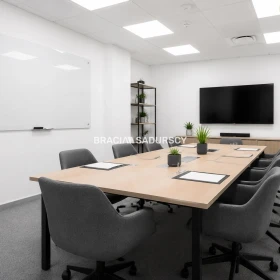 Wykończony lokal biurowy 392 m² do wynajęcia
