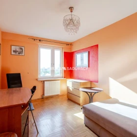 6-POKOJOWE W DOBREJ LOKALIZACJI I CENIE