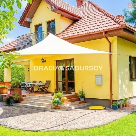  Dom wolnostojący z ogrodem w Prusach!