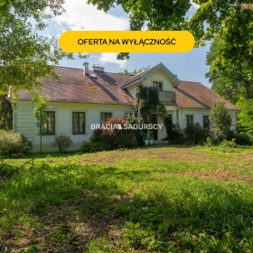 Dwór blisko od Krakowa