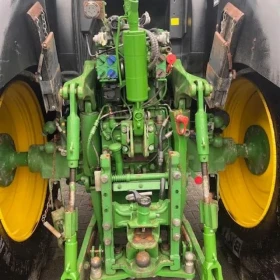 John Deere 6210R