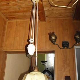 Stara lampa z przeciwwagą do kuchni lub jadalni. Dostawa gratis