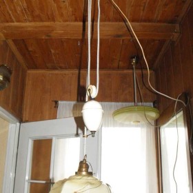 Stara lampa z przeciwwagą do kuchni lub jadalni. Dostawa gratis