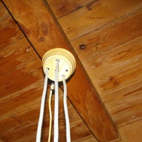 Stara lampa z przeciwwagą do kuchni lub jadalni. Dostawa gratis