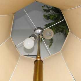 Mosiężna lampa podłogowa z abażurem Nr 3