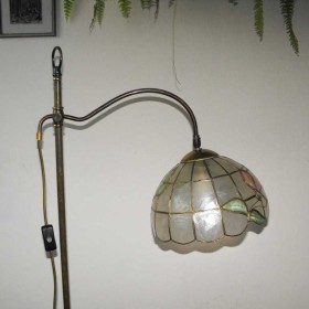 Mosiężna lampa podłogowa z ruchomym ramieniem Nr 2