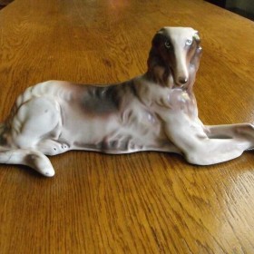 Porcelanowa figurka charta rosyjskiego - Wałbrzych