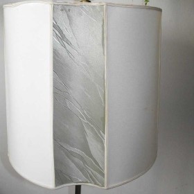 Mosiężna lampa podłogowa z abażurem