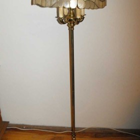 Lampa podłogowa z mosiądzu - witraż z masy perłowej