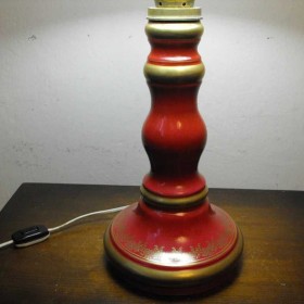 Porcelanowa lampa w stylu lampy naftowej sygnowana. Dostawa gratis