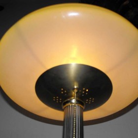 Elegancka lampa w stylu Art Deco z niklowanego mosiądzu