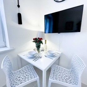 Warszawa Powiśle, mini studio, ul. Tamka