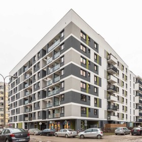 Dwupokojowy z balkonem  na Ursusie dla czterech osób, ul. Habicha 74