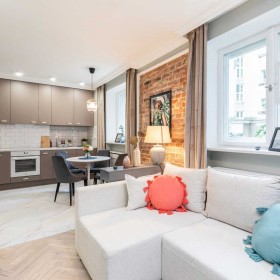 Apartament dwupokojowy na Żoliborzu, al. Wojska Polskiego