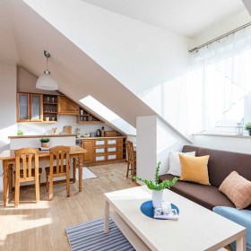 Studio na Bemowie, poddasze, garderoba, ul. Powstańców Śląskich 106D