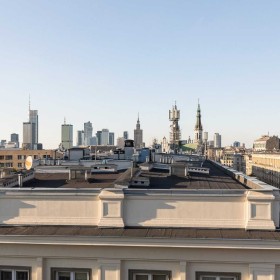 Nawet na 11 osób, Plac Zbawiciela/Marszałkowska, taras z widokiem