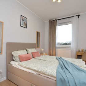 Przestronny apartament dla 4 osób, ul. Prymasa 1000-lecia