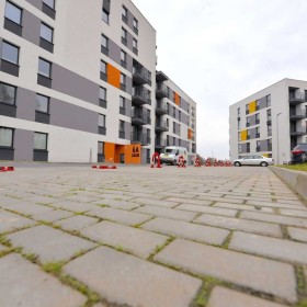 Przestronny apartament dla 4 osób, ul. Prymasa 1000-lecia